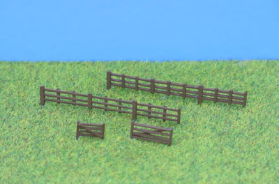PDB152 PD Marsh Lineside fencing & gates (42cm)
