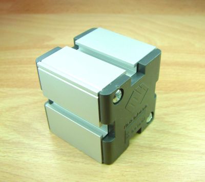 164036 Unimat Classic Riser Block