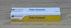 41030 12ml Humbrol Tube Polystrene Cement