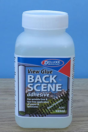 46009 AD61 NEW AND IMPROVED! Deluxe Materials View Glue Back Scene Adhesive (225ml)