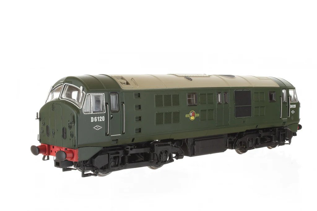 4D-025-002 Dapol Class 21 D6120 BR Green