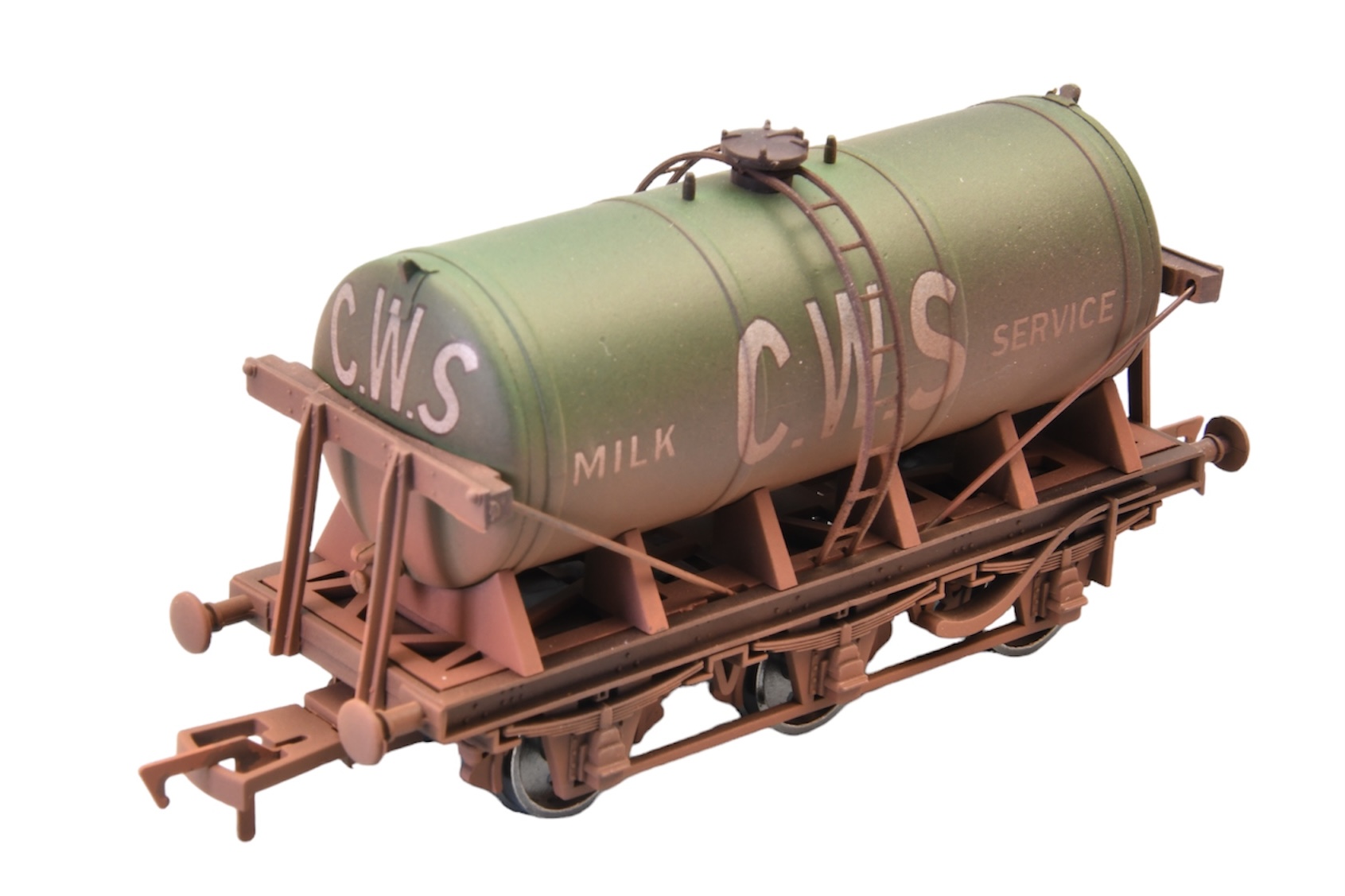 4F-031-026 Dapol 6 Wheel Milk Tank CWS Weathered