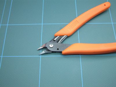 75574 XURON 410T SPRUE CUTTERS