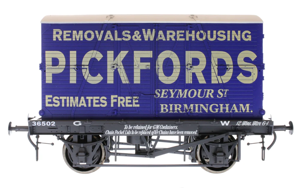 7F-037-010 Conflat GWR  & Container Pickfords