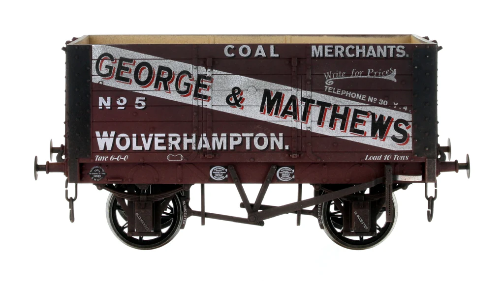 7F-072-001W 7 Plank 9' W/B Two Door George & Matthews 5 Weathered