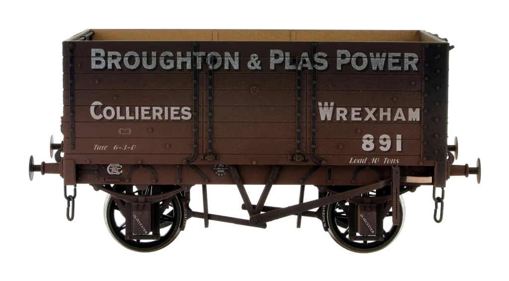 7F-073-006W 7 Plank 9' W/B Three Door Broughton & Plas Power 891 Wthd