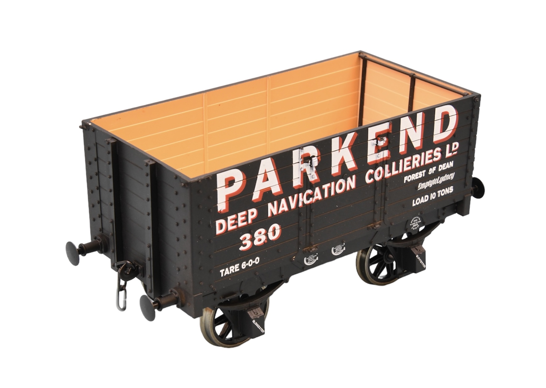 7F-073-010 7 Plank 9' W/B Three Door Parkend 380