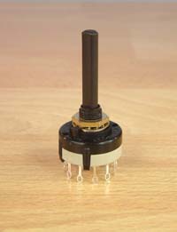 A28061 Pack of 2 Rotary Switches - 2 Pole 6 Way