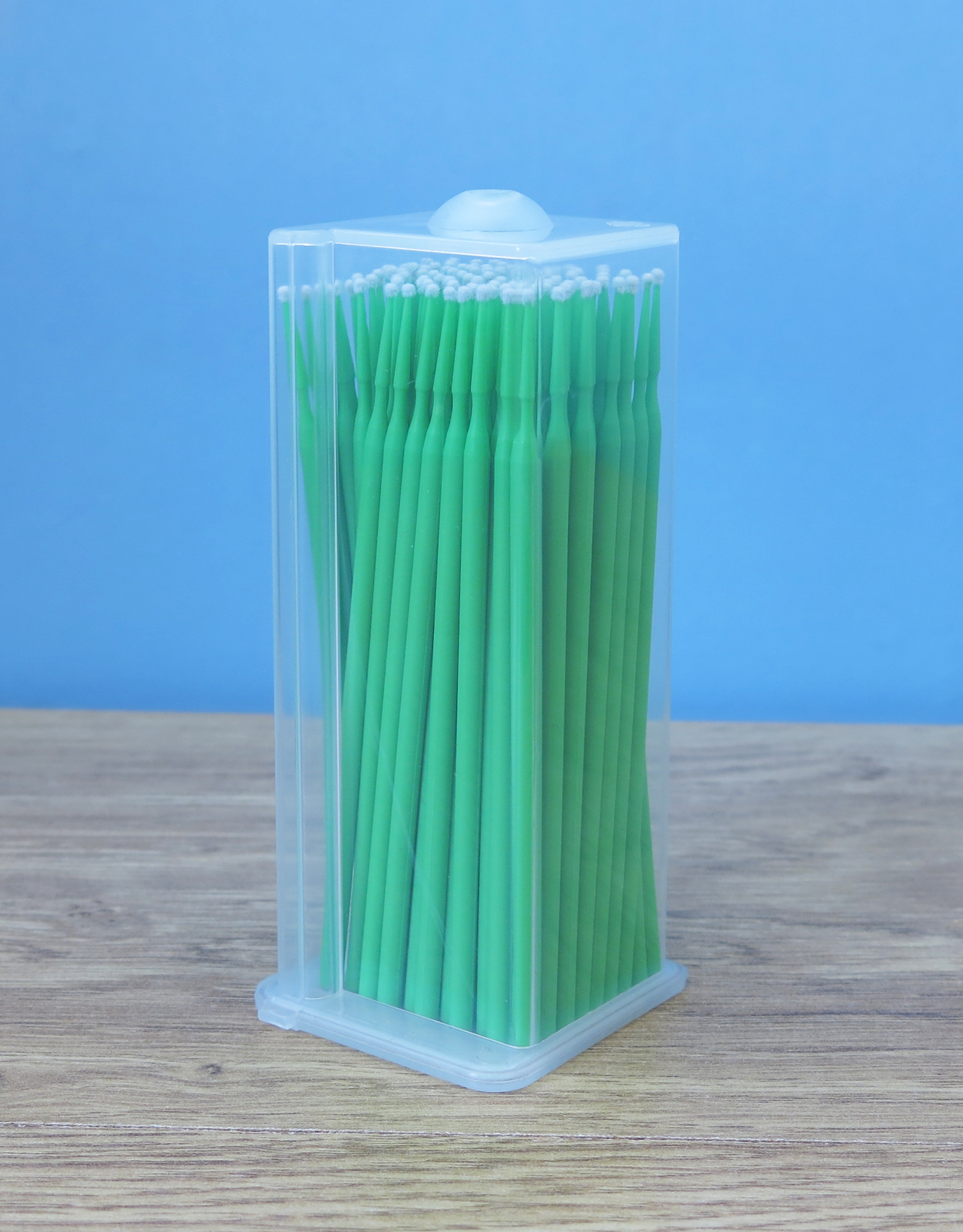 A45820 - 100 Piece Dispenser Box Super Fine Green Bendable Micro Applicators