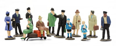 C008 Dapol Platform Figures