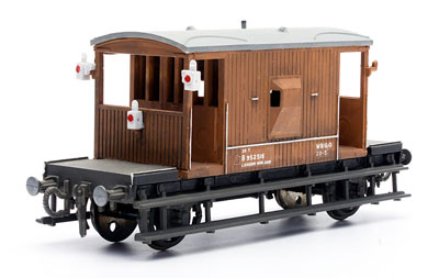 C038 Dapol BR Brake Van