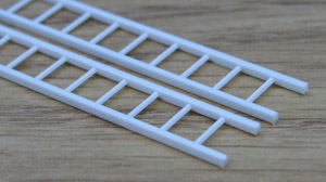 PLS12 90674 1/32ND SCALE LADDER