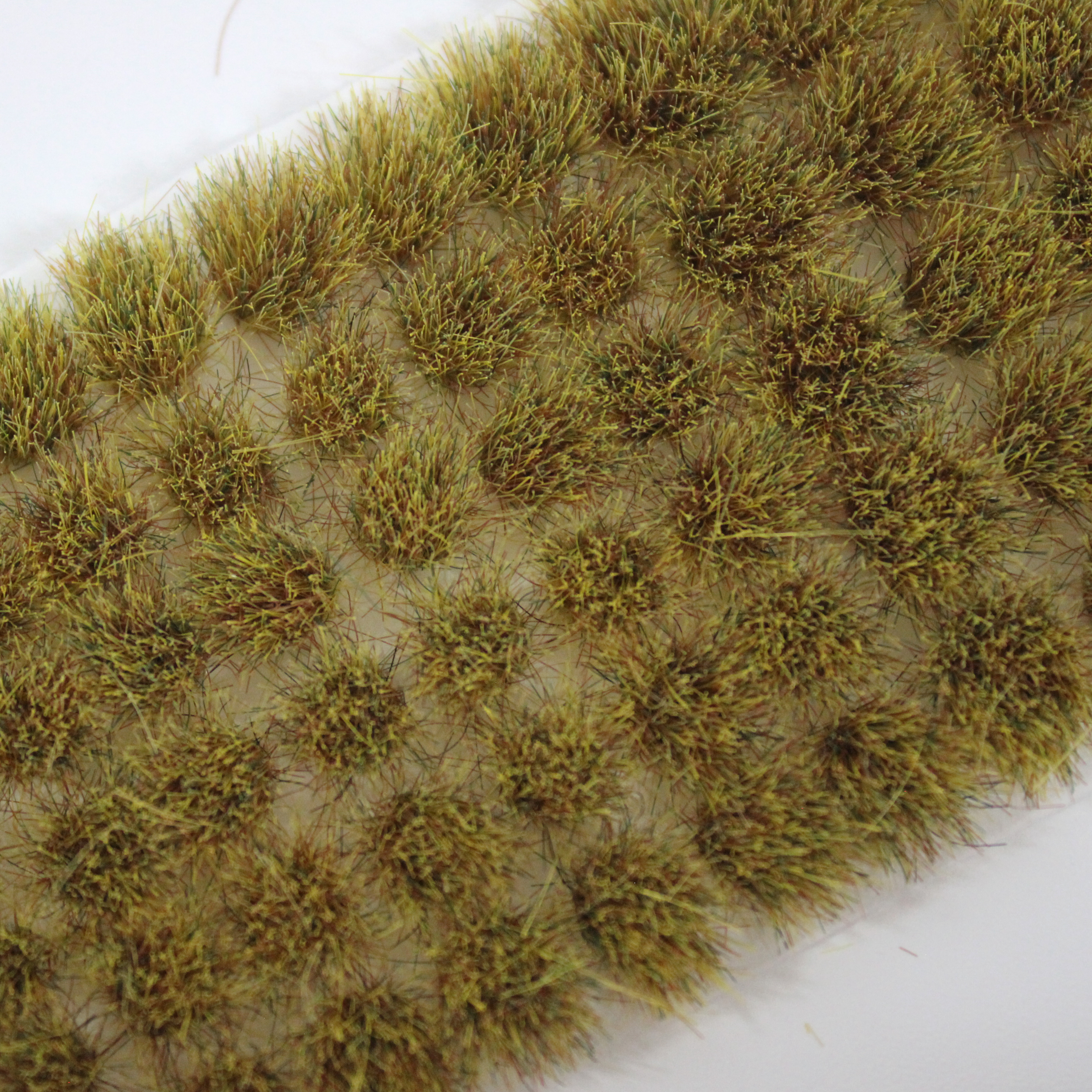 W3T-DE6 WW Scenics Dead Tufts 6mm x103